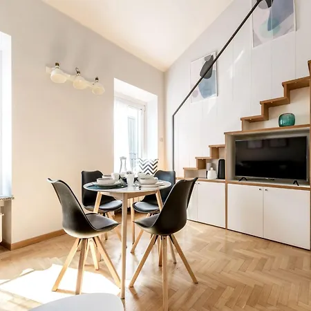 Centro Vicolo Fiori - Modern Split-Level Apartment Μιλάνο