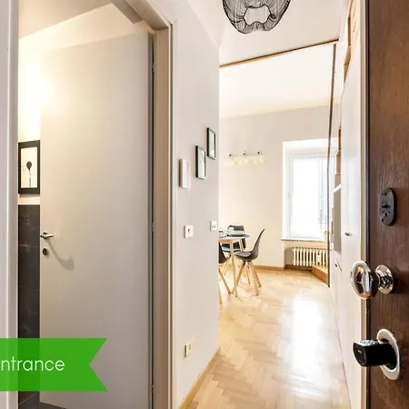Centro Vicolo Fiori - Modern Split-Level Apartment