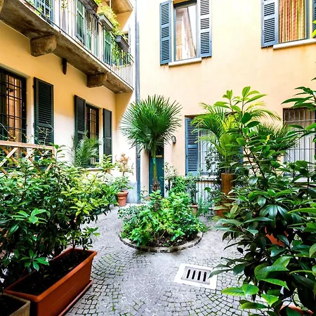 Διαμέρισμα Centro Vicolo Fiori - Modern Split-Level Apartment *