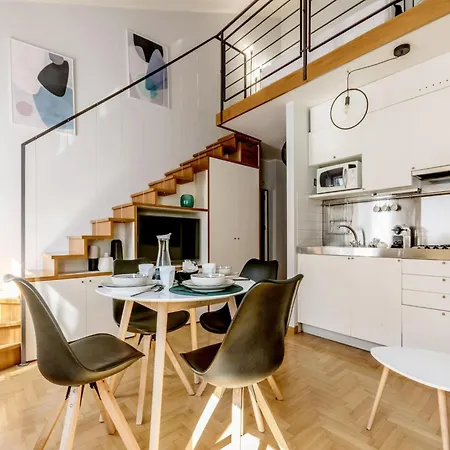 Centro Vicolo Fiori - Modern Split-Level Apartment Διαμέρισμα Μιλάνο