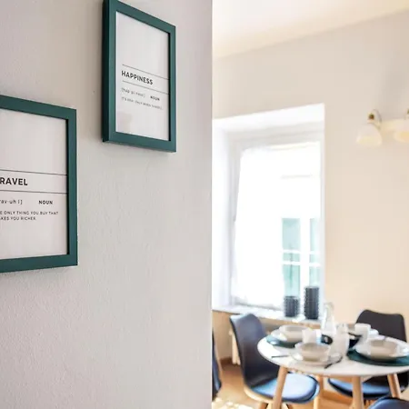 Centro Vicolo Fiori - Modern Split-Level Apartment Διαμέρισμα Μιλάνο